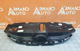 Решетка радиатора Hyundai IX35 2010-2015 863512Y000 1