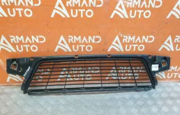 Решетка бампера Nissan Terrano 2014-2022 6225600Q0C 3 D10, передняя