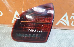 Фонарь внутренний Porsche Cayenne 2010-2014 95863109420 2 958, правый