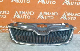 Решетка радиатора Skoda Rapid 2014-2020 5JA8536689B9 1