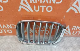 Решетка радиатора BMW X3 2014-2017 51137367421 F25, левая