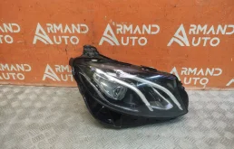Фара Mercedes E-Class 2016-2020 A2139066601 W213, правая