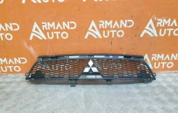 Решетка радиатора Mitsubishi Outlander 2009-2013 6402A198 2 XL