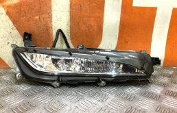 ПТФ Lexus RX 2019-2022 8121048060 4 AL20, правый