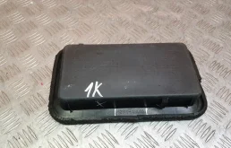 Накладка вентиляционной решетки багажника Lexus RX 2008-2015 6299748010 3 AL10, правая