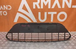 Решетка бампера Ford Focus 2008-2011 1520644 2, передняя