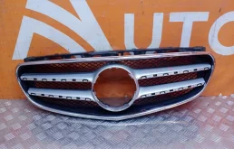 Решетка радиатора Mercedes E-Class 2013-2016 A2128850822 W212
