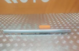 Накладка молдинга двери Land Rover Range Rover 2012-2022 LR038857 4 L405, задняя правая