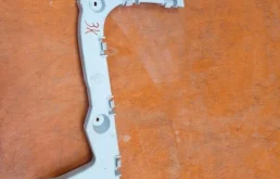 Кронштейн бампера Ford Focus 2011-2015 1742938 3, задний правый