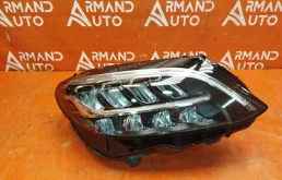 Фара Mercedes C-Class 2018-2021 A2059065504 W205, правая