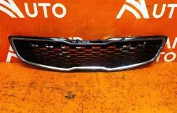 Решетка радиатора Kia CERATO 2016-2019 86350A7810 3