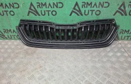 Решетка радиатора Skoda Rapid 2020-2023 60U8536689B9 2