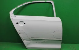 Дверь SKODA RAPID 2014-2020 60U833052 1, задняя правая