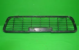 Решетка бампера TOYOTA HILUX 2015-2020 531120K120 8, передняя