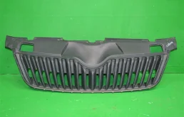 Решетка радиатора SKODA FABIA 2010-2014 5J0853668C9B9 2 5J