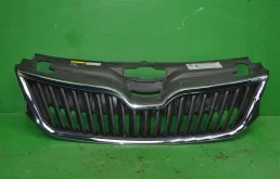 Решетка радиатора SKODA RAPID 2014-2020 5JA8536689B9 1