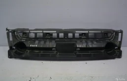 Кронштейн решетки радиатора FORD KUGA 2012-2016 1870314 2 CBS