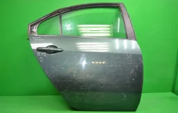 Дверь NISSAN PRIMERA 2001-2008 82100BA030 P12, задняя правая