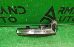 Повторитель поворота на зеркало LAND ROVER Range Rover Evoque 2011-2015 LR027945 1 L538, правый
