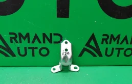 Петля двери нижняя HYUNDAI I30 2011-2017 793202H000 2 GD, передняя правая