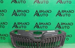Решетка радиатора SKODA RAPID 2014-2020 5JA8536689B9 1