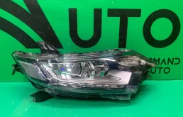 Фара MITSUBISHI OUTLANDER 2015-2023 8301C854 3, правая