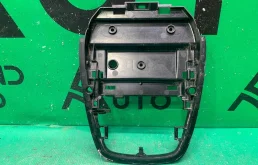 Кронштейн плафона VOLVO XC90 2014-нв 31389459 2