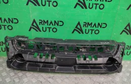 Кронштейн решетки радиатора FORD KUGA 2012-2016 1870314 2 CBS