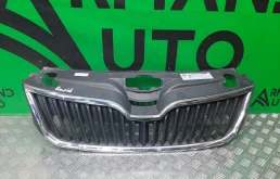 Решетка радиатора SKODA RAPID 2014-2020 5JA8536689B9 1