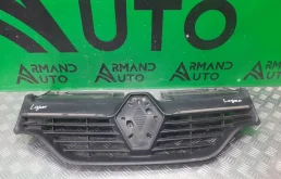 Решетка радиатора Renault Logan 2012-2018 623105727R 2