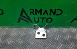 Петля двери Renault Logan 2018-2022 6001546883 2