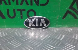 Эмблема Kia Rio 2017-2022 863182T000 4 FB, задняя