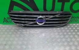 Решетка радиатора Volvo XC60 2013-2017 31333832 1