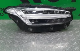 Фара Volvo XC90 2019-нв 31655775 2, правая