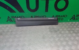 Молдинг двери Kia Sorento 2009-2019 877322P000 2 XM, задний правый