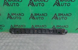 Кронштейн радиатора Volvo XC60 2008-2017 31368100 1