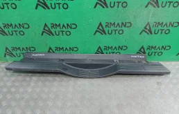 Накладка бампера верхняя Mitsubishi Pajero 2006-2022 6410A186 4, задняя