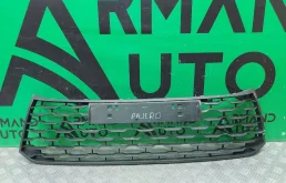 Решетка бампера Mitsubishi Pajero Sport 2015-2021 6402A373 3, передняя