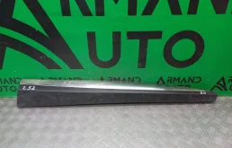 Молдинг двери Nissan Murano 2014-2024 808709UA0A Z52, передний правый