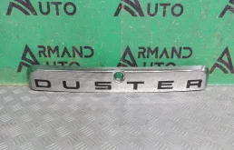 Накладка двери багажника Renault Duster 2010-2021 848106714R 1
