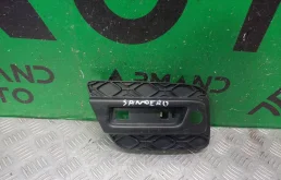 Решетка бампера Renault Sandero 2013-2022 850761319R 2, задняя правая