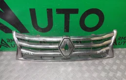 Решетка радиатора Renault Duster 2010-2015 623825665R 1