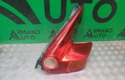 Фонарь Nissan Juke 2010-2014 265501KA0A 1 YF15, правый