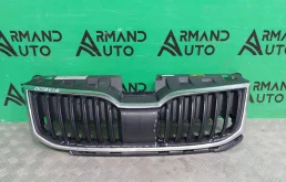 Решетка радиатора Skoda Octavia 2017-2020 5E0853653AZD4 3 A7 (5E)