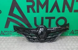 Решетка радиатора Renault Kaptur 2020-2022 623103110R 1