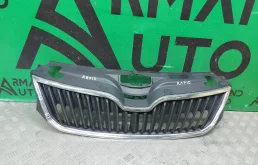 Решетка радиатора Skoda Rapid 2014-2020 5JA8536689B9 1