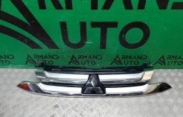 Решетка радиатора Mitsubishi Outlander 2015-2018 7450A967 3