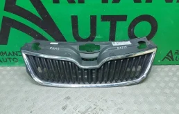Решетка радиатора Skoda Rapid 2014-2020 5JA8536689B9 1