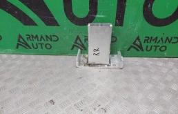 Кронштейн усилителя бампера Land Rover Range Rover 2012-2022 LR128131 4 L405, передний правый