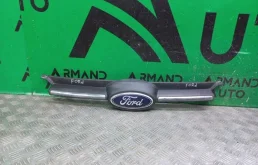 Решетка радиатора Ford Focus 2011-2015 2048467 3